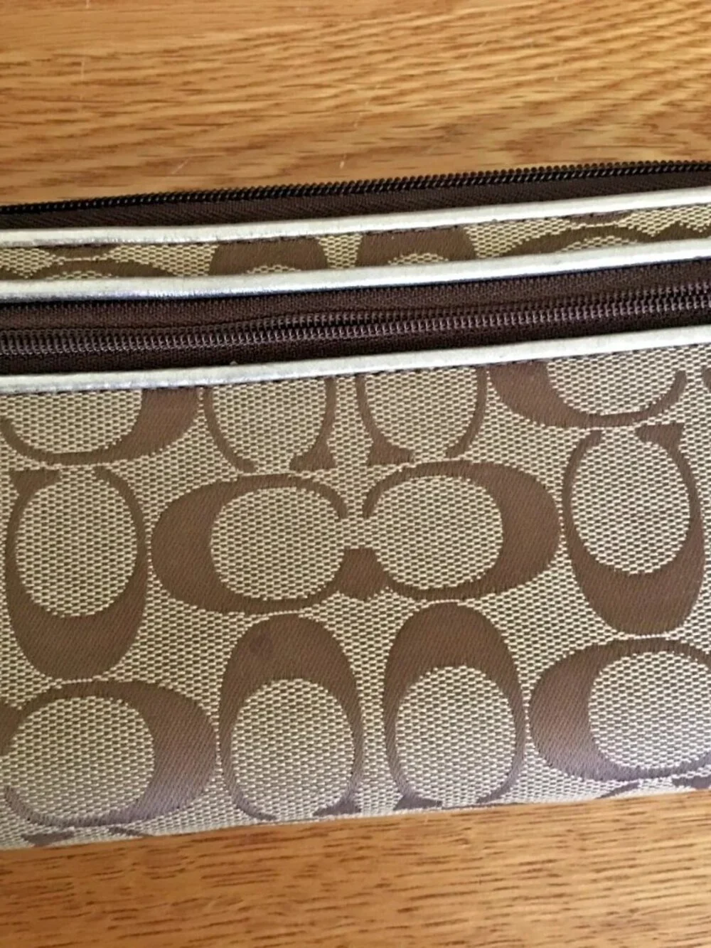 Coach Daisy Signature 3D Floral Wristlet Wallet Clutch Limited Edition